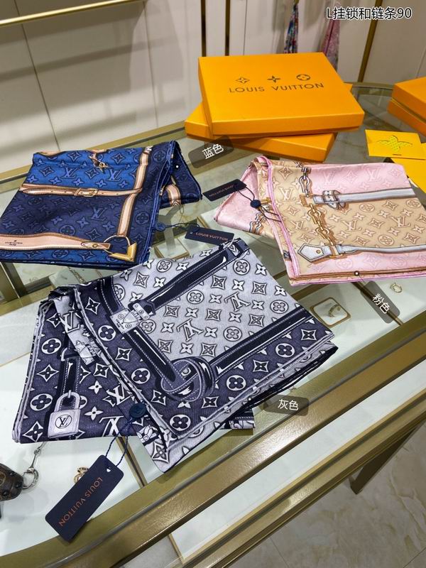 LV silk scarf 90X90cm E04 (12)